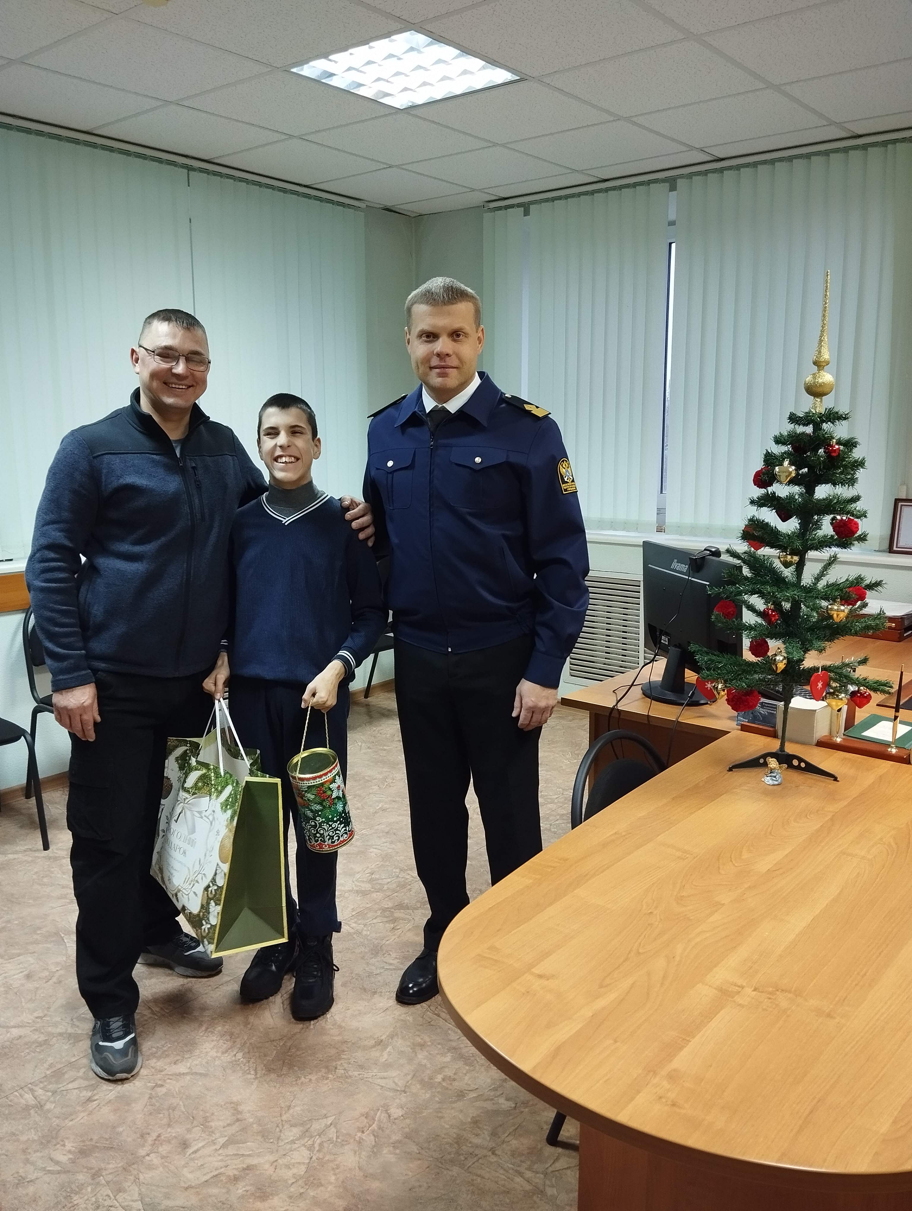 Эстафету акции «Ёлка желаний Росрыболовства» приняла Смоленская область