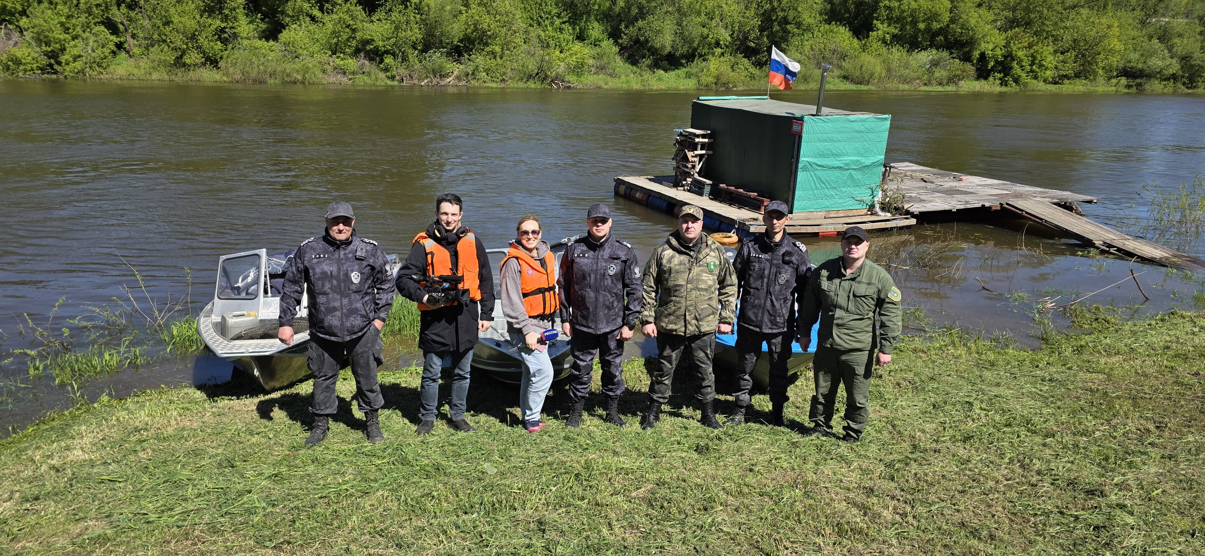 Экологическая акция «Всероссийский день без сетей» в акватории Днепра в Смоленской области Экологическая акция «Всероссийский день без сетей» в акватории Днепра в Смоленской области