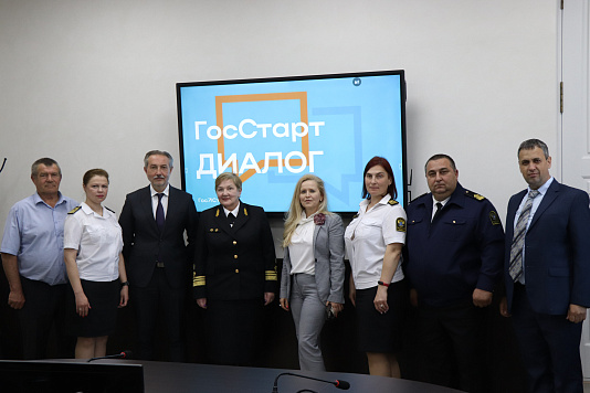 Круглый стол со студентами в рамках Всероссийской программы «ГосСтарт.Диалог»